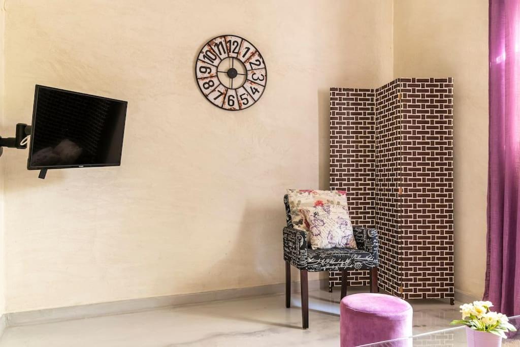 Cute Full Apt W/Backyard In Paleo Faliro Athens Ngoại thất bức ảnh